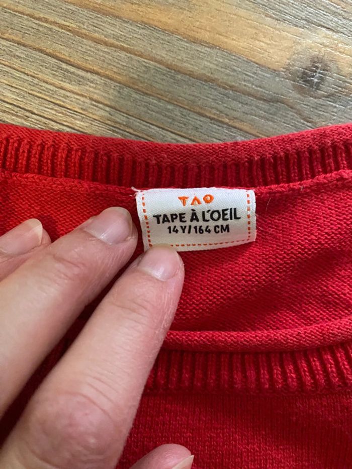 Pull rouge TAO 14 ans - photo numéro 3
