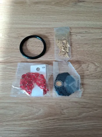 Lot bracelets 3 pieces