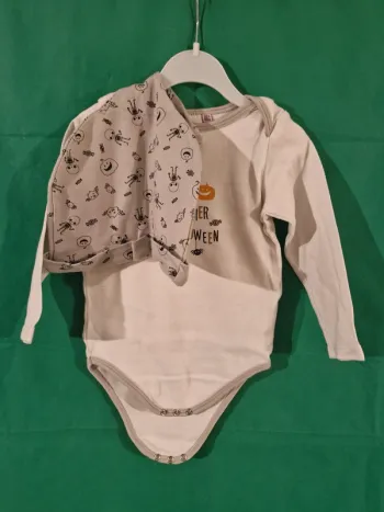 Body manches longues + bonnet assorti "Mon premier Halloween" 24 mois (86 cm) Pommette