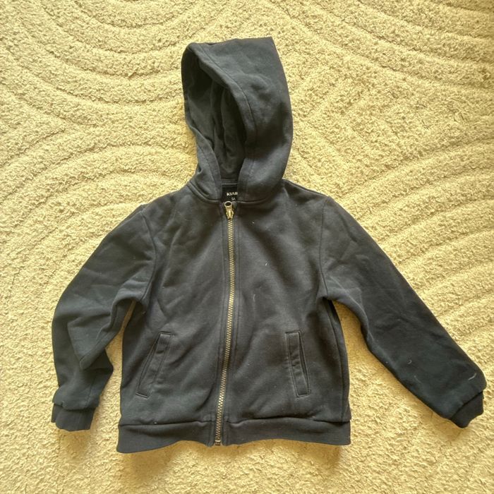 Sweat zip