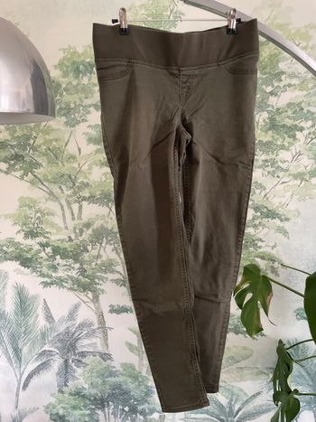 Pantalon de grossesse kaki