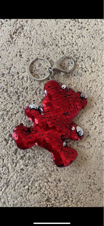 Porte clé accroche sac neuf nounours argent et rouge