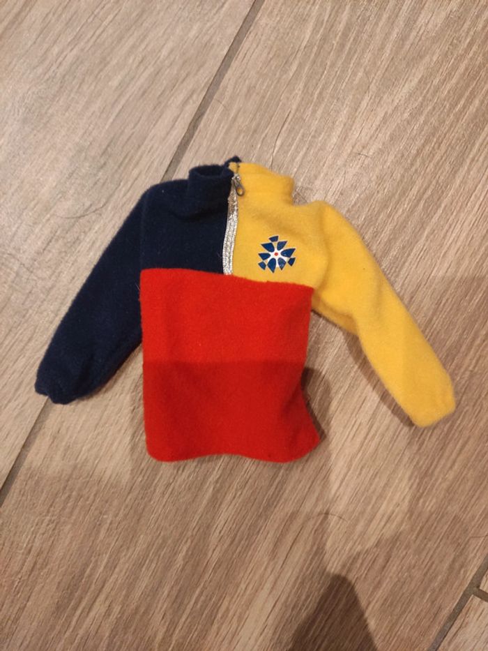 Pull Barbie Ken Doll Fashion Pink Label Bleu Rouge Jaune