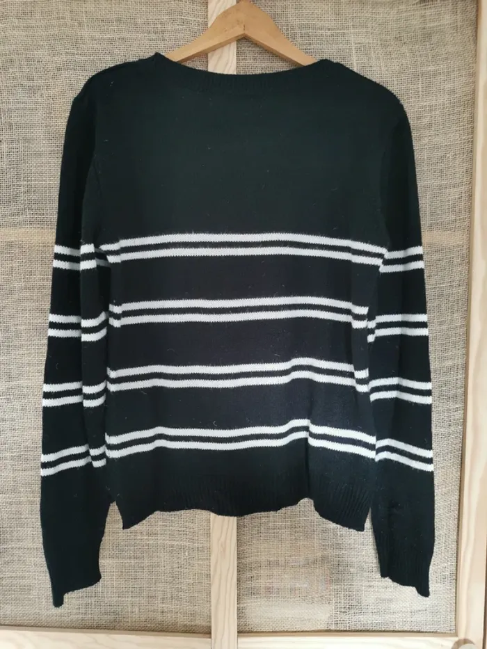 Pull rayé - photo numéro 2