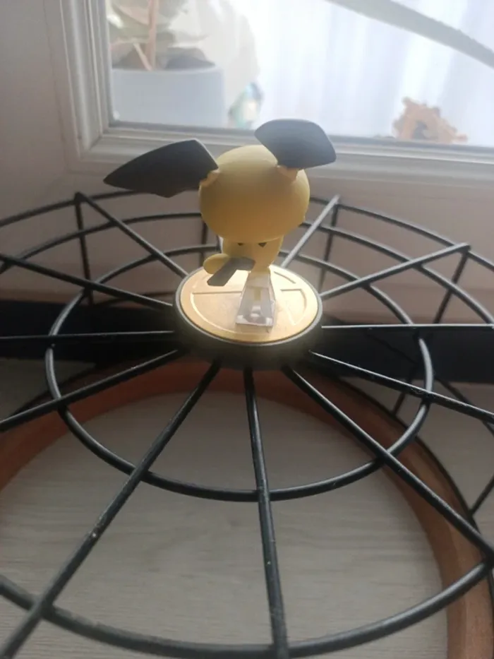 Figurine amiibo Pikachu - photo numéro 3