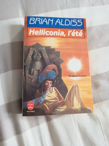 Brian aldiss helicona l'été
