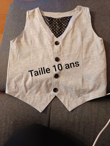 Gilet de costume gris taille 10 ans