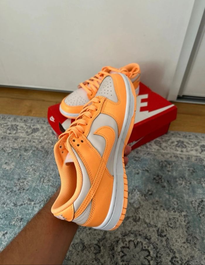 Nike Dunk peach cream 40,5 - photo numéro 5
