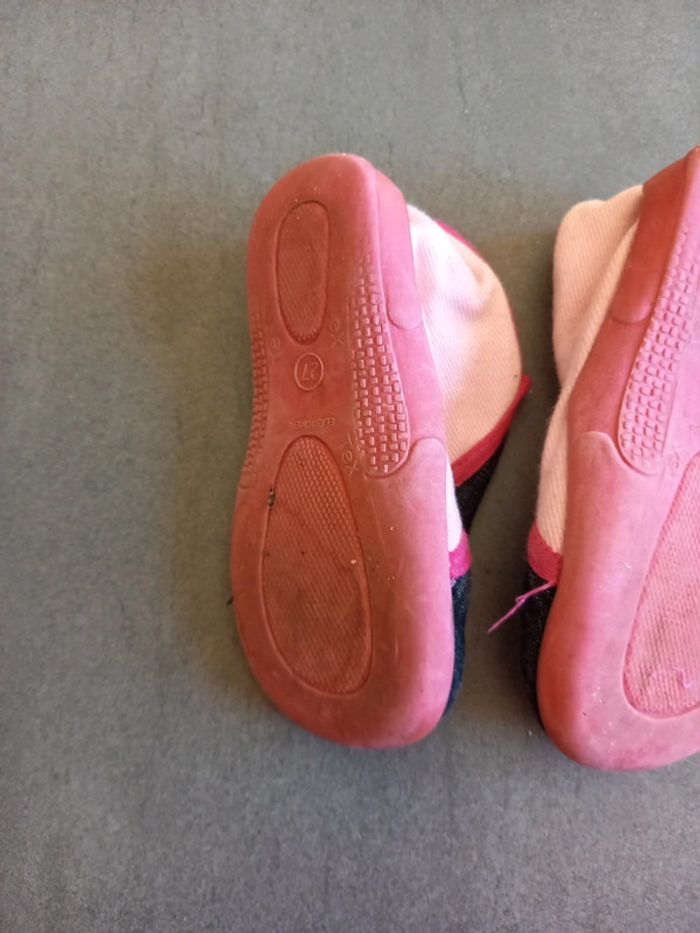 Chaussons fille taille 27 - photo numéro 8