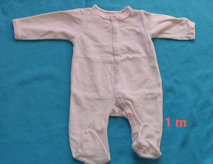 Lot pyjamas bébé