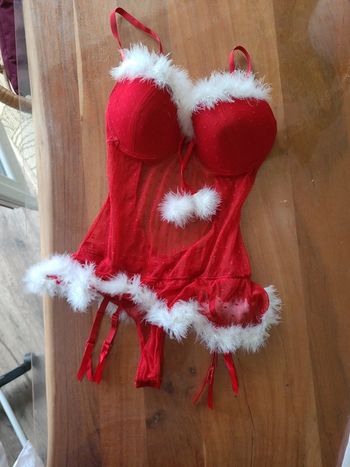Guêpière rouge noel