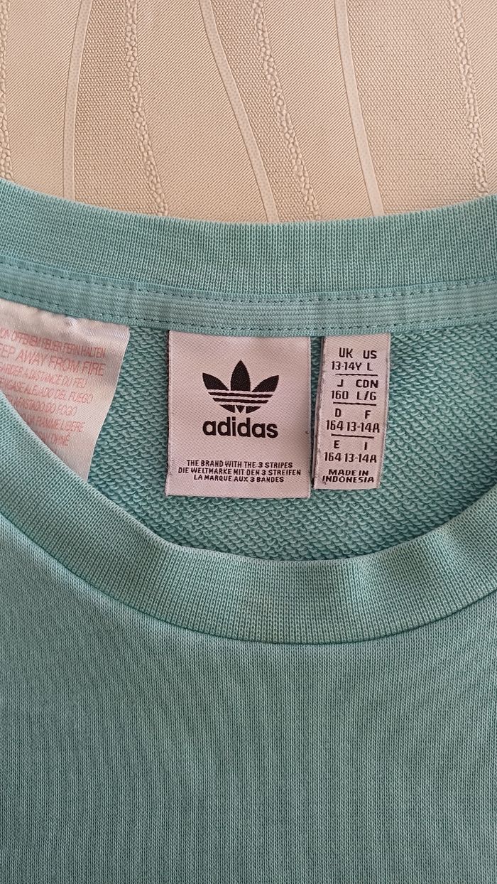 Sweat Adidas sans capuche - photo numéro 3