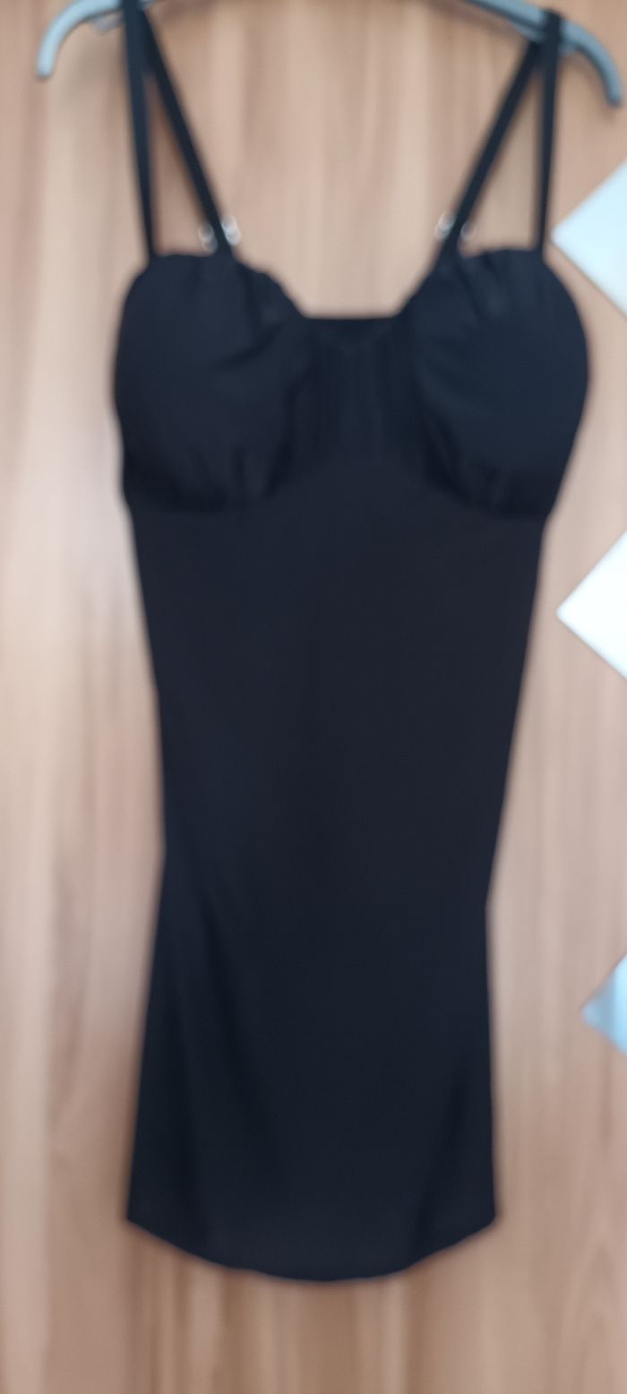 Combinaison taille 46 bonnet 105E bon prix