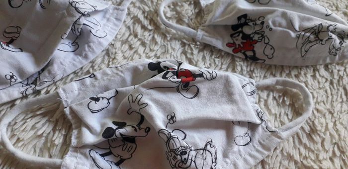 Lot de 3 masques Disney mickey minnie Enfants 18. 36 mois - photo numéro 8