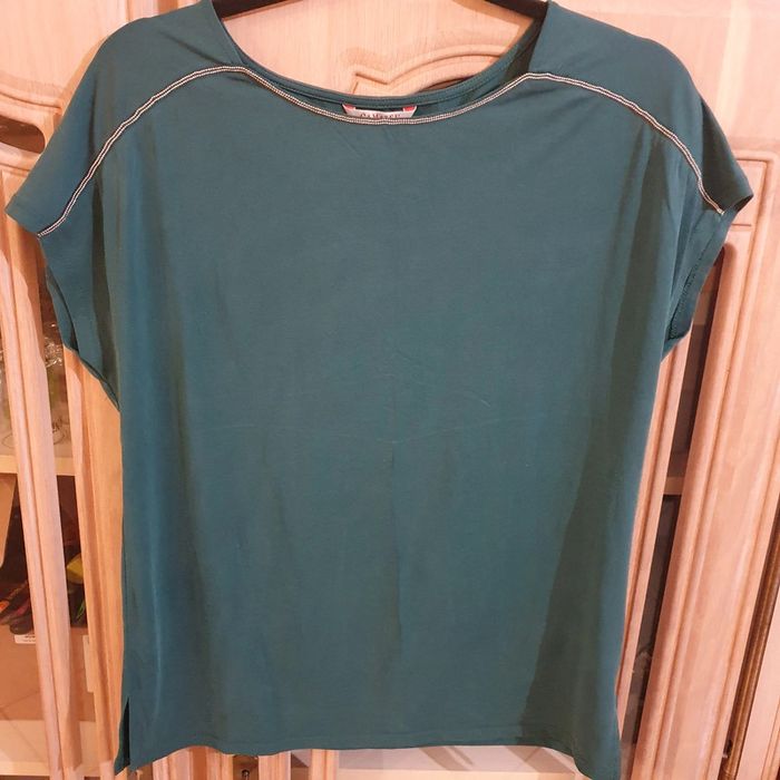 Joli haut vert avec liseré perlé taille XL Camaïeu - photo numéro 5