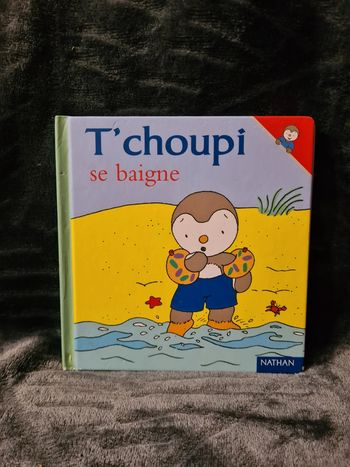 T'choupi se baigne 11