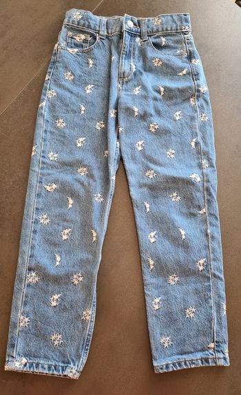 Jeans fille brodé 8 ans Kiabi