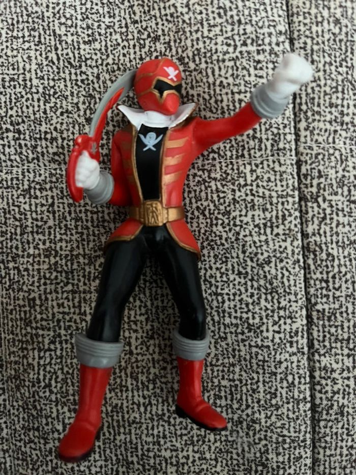 Power rangers rouge 2014 - photo numéro 2