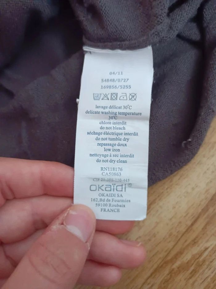 Pull fille marron foncé et rouge Okaïdi taille 12 ans en excellent état - photo numéro 7