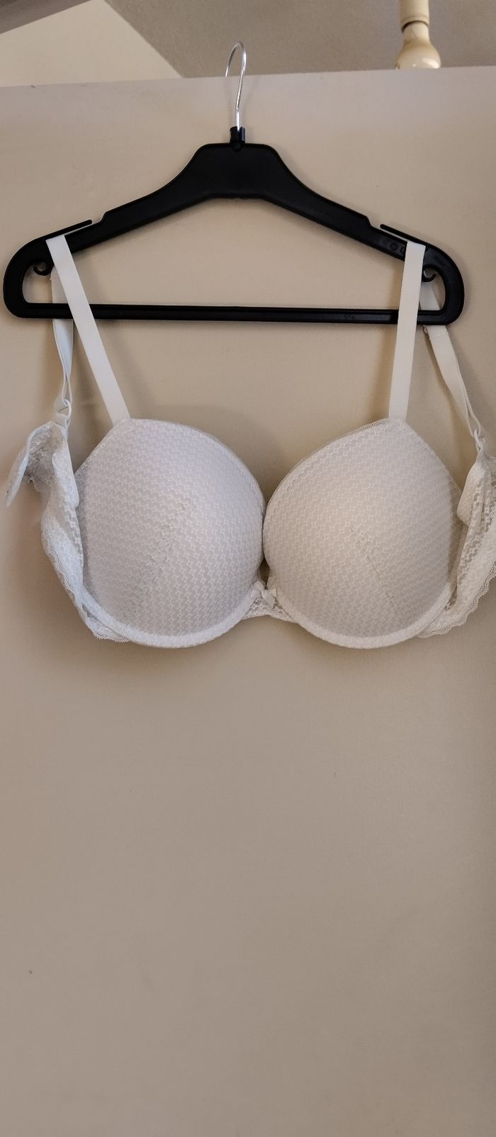 Soutien-gorge 85C - photo numéro 5