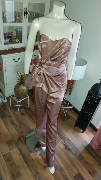 Combinaison bustier chic/ de ceremonie satinée rose neuve avec étiquette Taille S