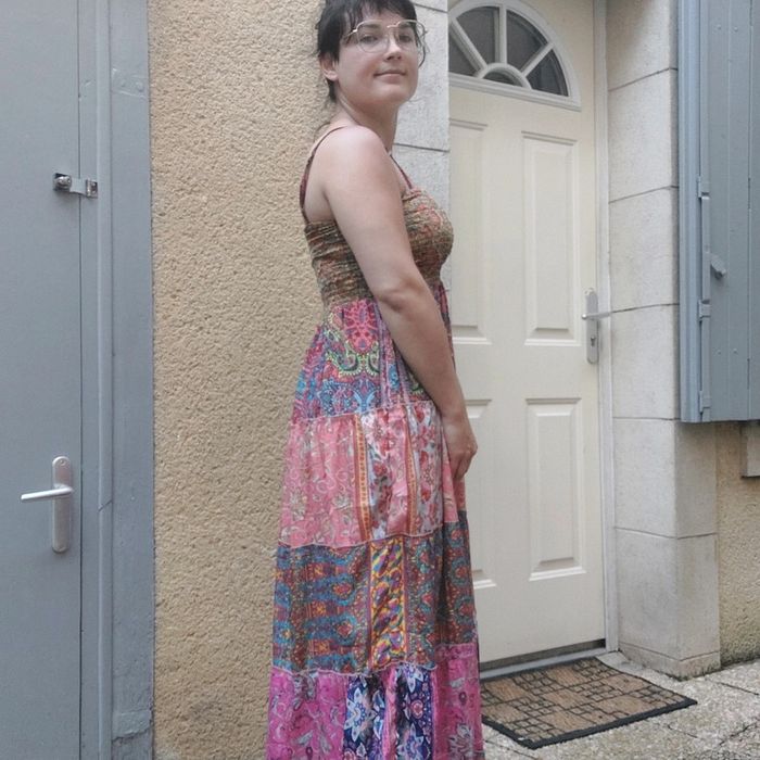 Magnifique robe 100% soie TU - photo numéro 2