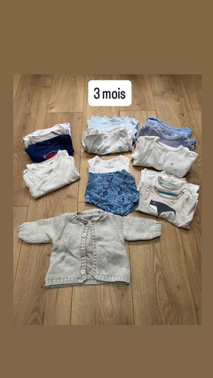 Lot vêtement bébé  garçon 3 mois