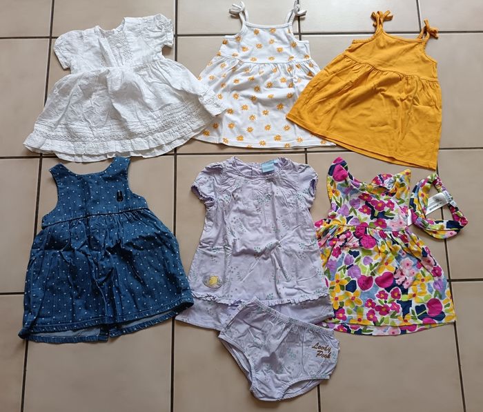 Lot vêtements été bébé fille 6 mois - photo numéro 2