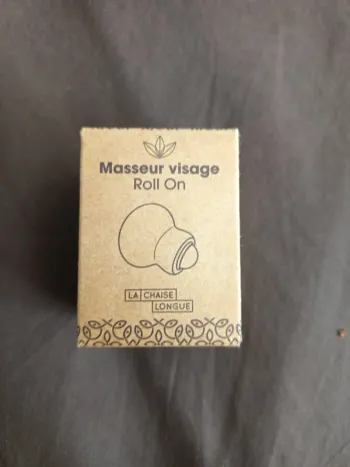 Masseur visage roll on