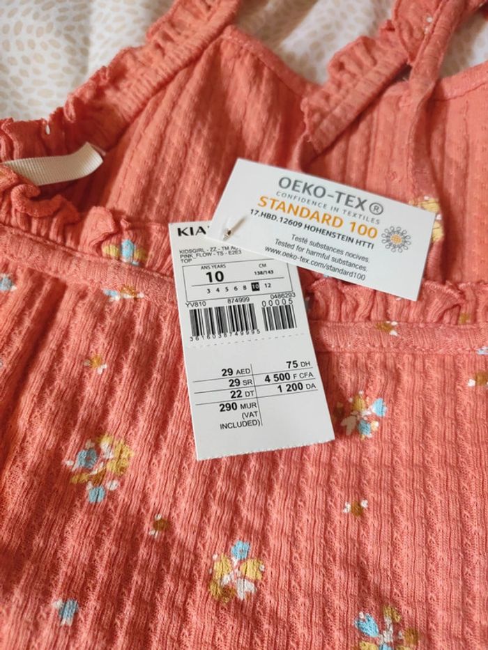 Haut à bretelles - photo numéro 4