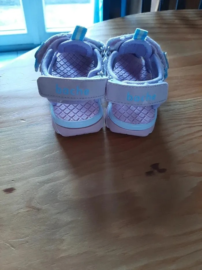 Chaussures été sandales fille pointure 22 quasi neuve - photo numéro 4