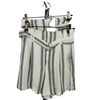 Lot de 2 shorts bershka