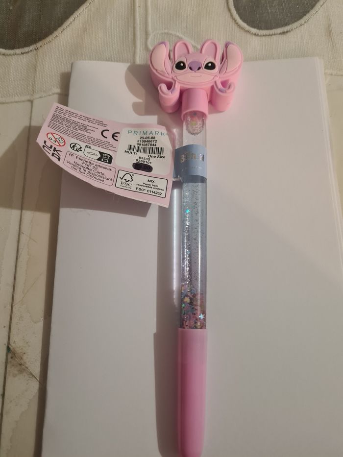 Stylo stitch rose Disney neuf