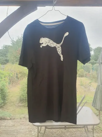 T-shirt Puma noir logo craquelé · taille M