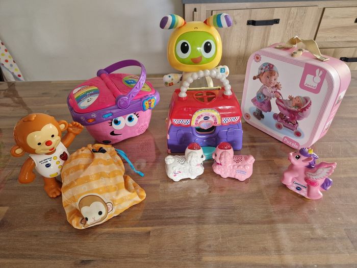 Lot jouets  12 mois et plus