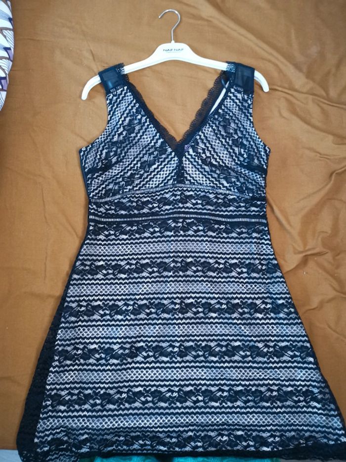 Robe Labiola Naf Naf T38 dentelle noire neuve - photo numéro 7