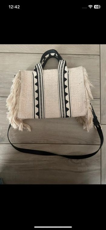 Sac cabas beige à frange liseré motif ethnique noir