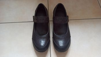 Chaussures 40