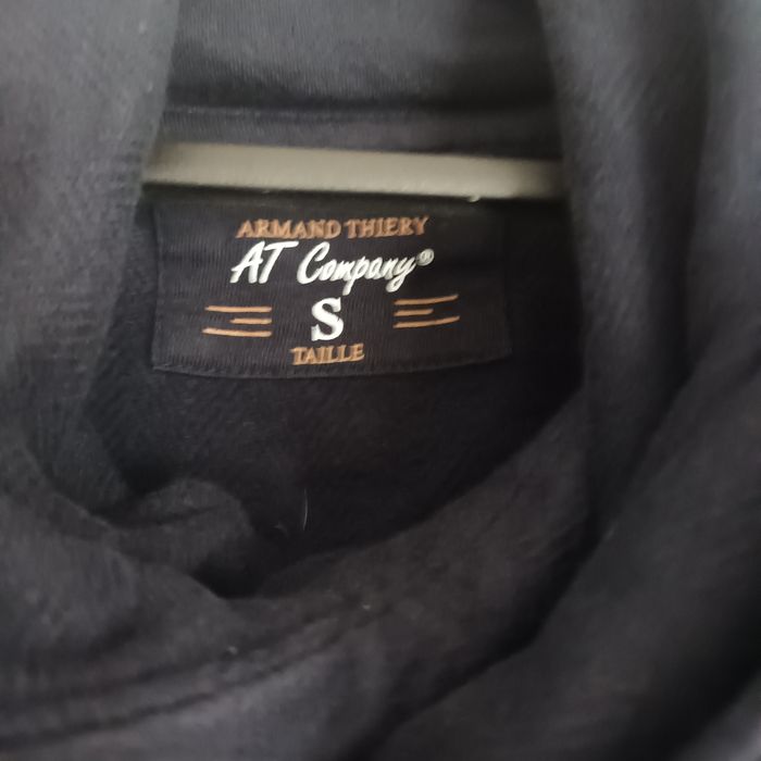 Look décontracté sweat à capuche avec cordon  taille S intérieur polaire matière - photo numéro 4