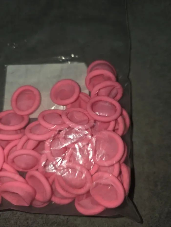 [NEUF] Lot de 50 protège doigts roses - photo numéro 2