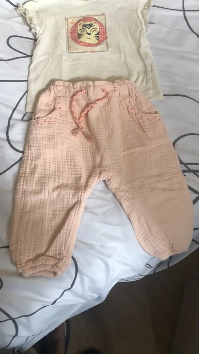 Ensemble pantalon teeshirt - photo numéro 2