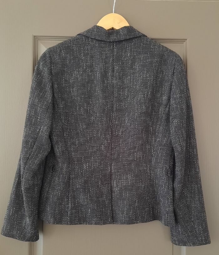 Blazer Taifun tille 38 - photo numéro 2