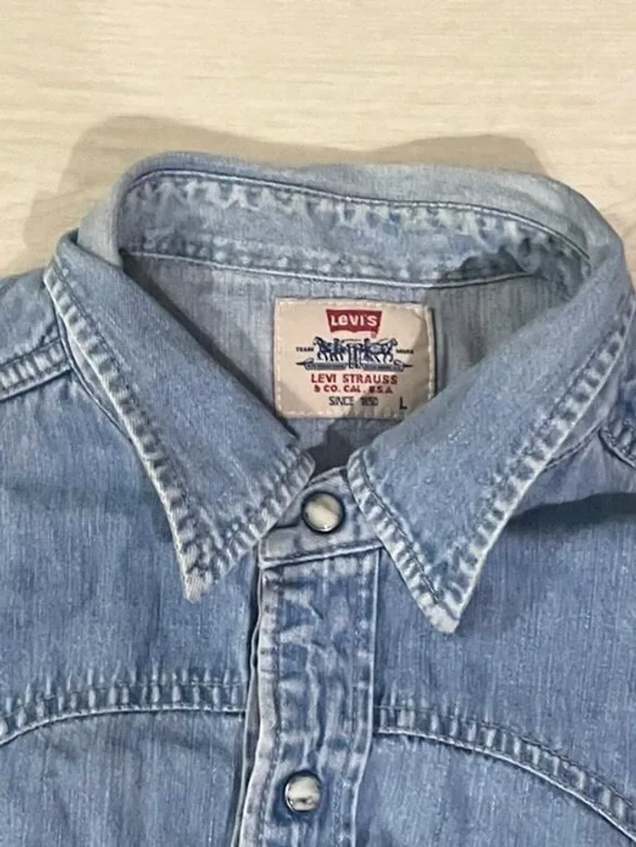 Chemise en jean Levi's - photo numéro 2