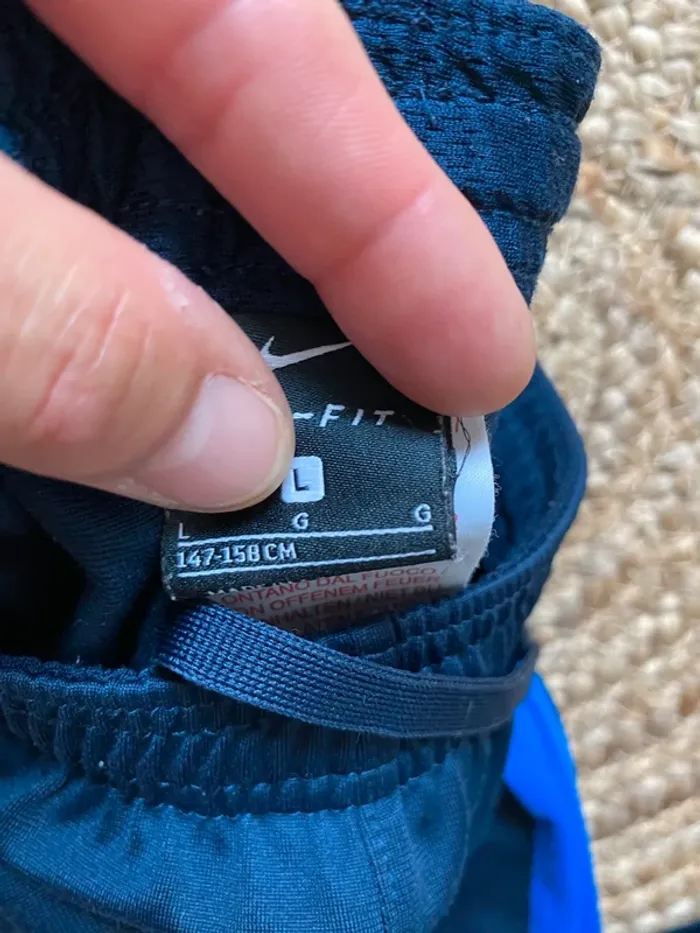 👟 Pantalon de sport Nike enfant Taille L (147/158 cm) - photo numéro 6