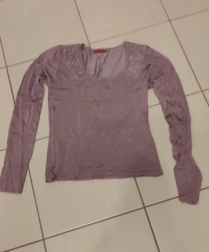 Top vieux rose avec broderie - photo numéro 2