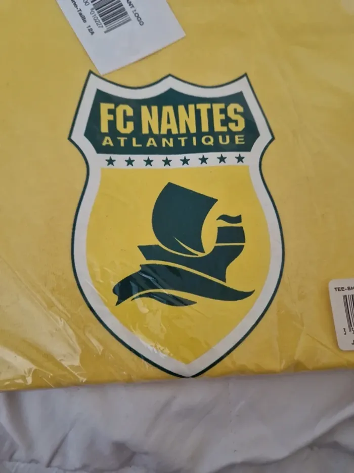 T-shirt enfant fc nantes neuf - photo numéro 4