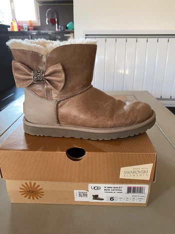 Mini UGG Swarovski taille 37
