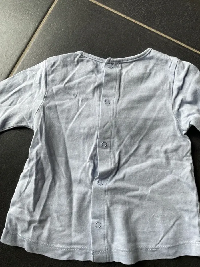T shirt 6 mois - photo numéro 4