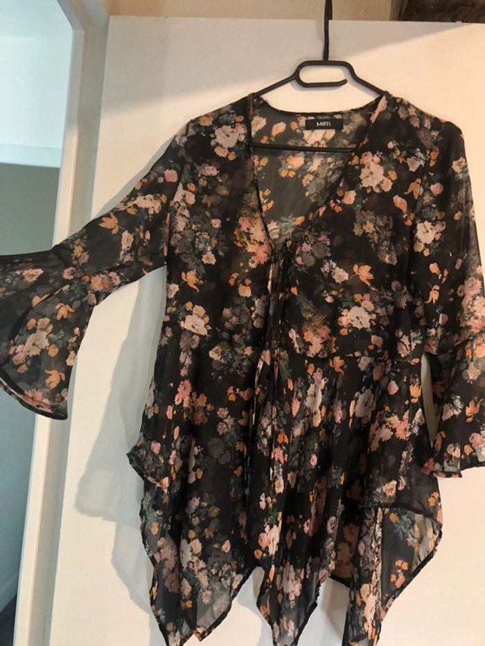 Blouse fleurie - photo numéro 3