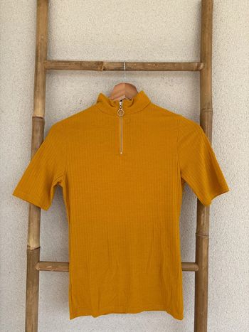t shirt jaune orange avec fermeture